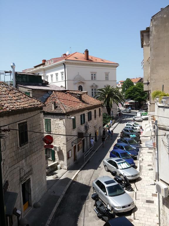 Apartman Sv Petar Stari U Centru Splita Exterior foto