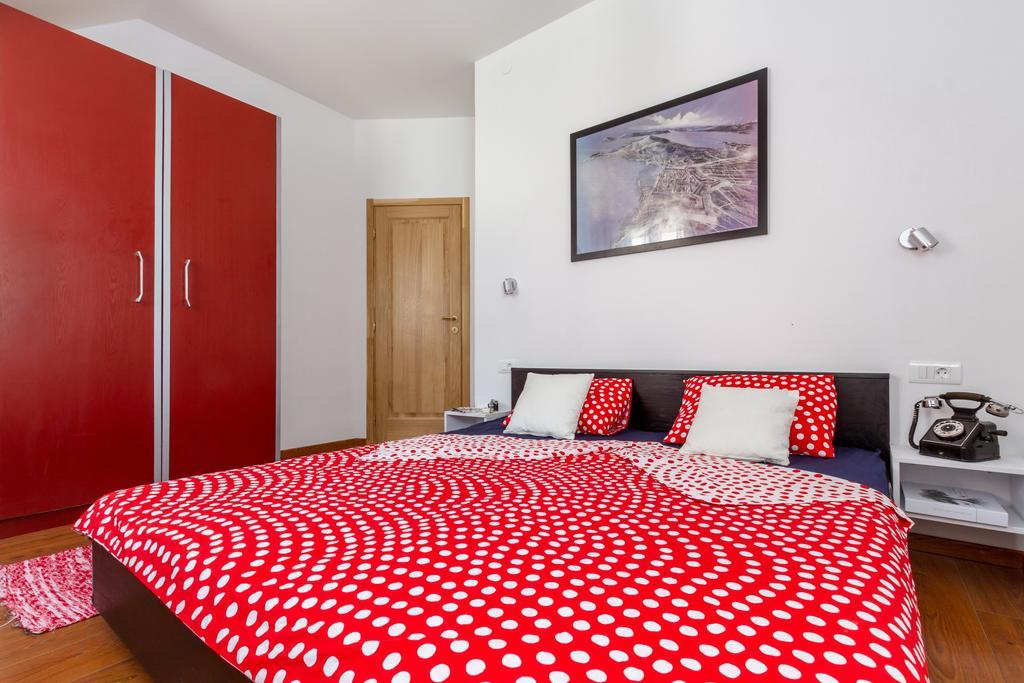 Apartman Sv Petar Stari U Centru Splita Exterior foto