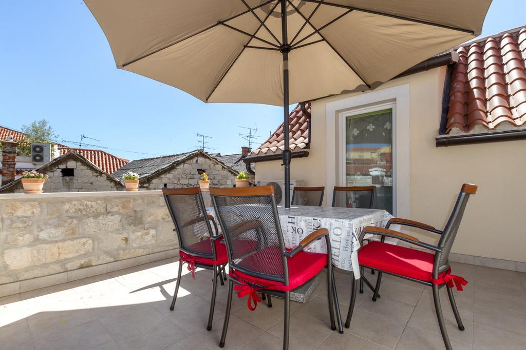 Apartman Sv Petar Stari U Centru Splita Exterior foto